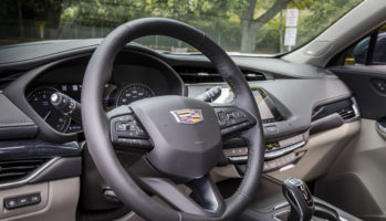 Cadillac XT4 Premium Luxury (US-Version)